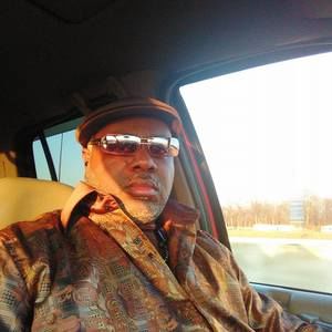 Meet your Posher, Dejuan